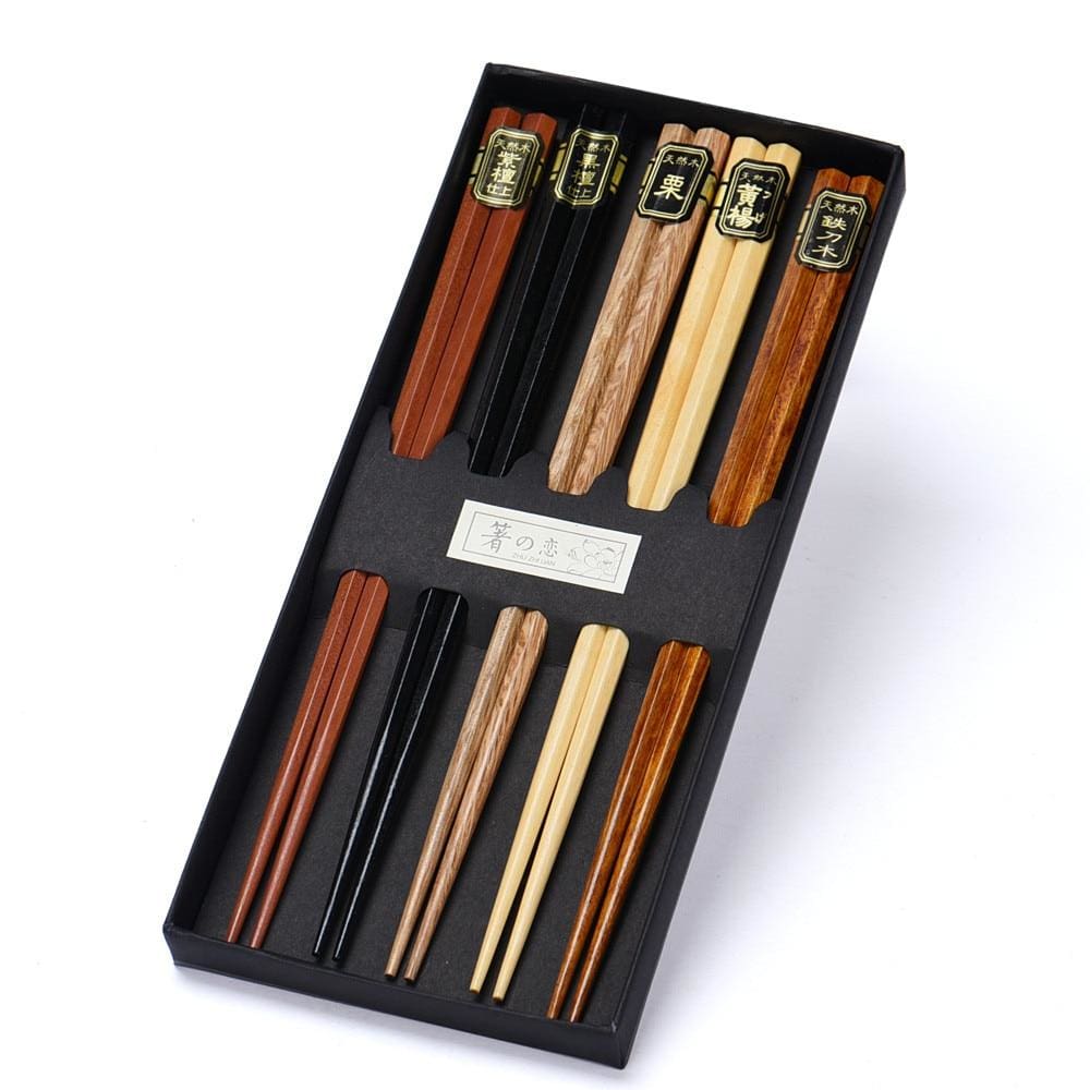 5 pairs of Wooden Chopsticks Akita