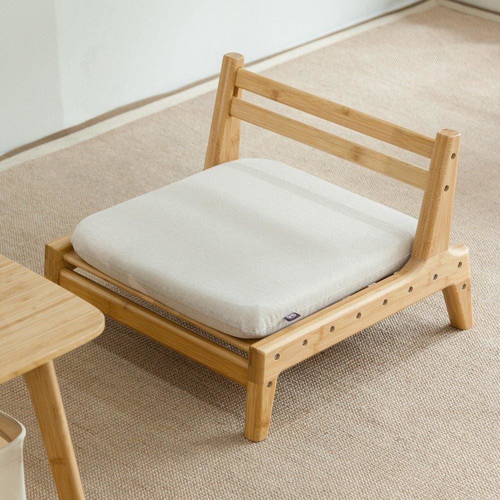 Chair Tajiri