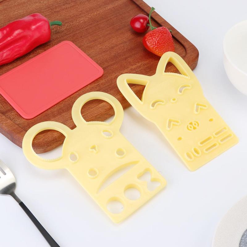Bear and Cat Rice Mold Daimon