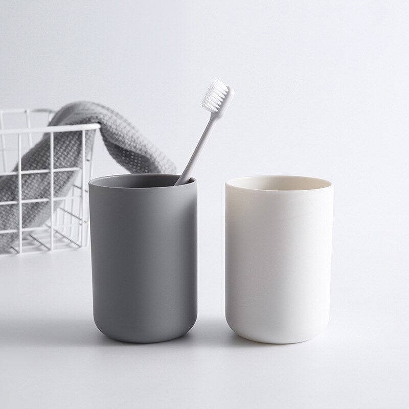 ToothBrush Cup Abukuma (2 Colors)