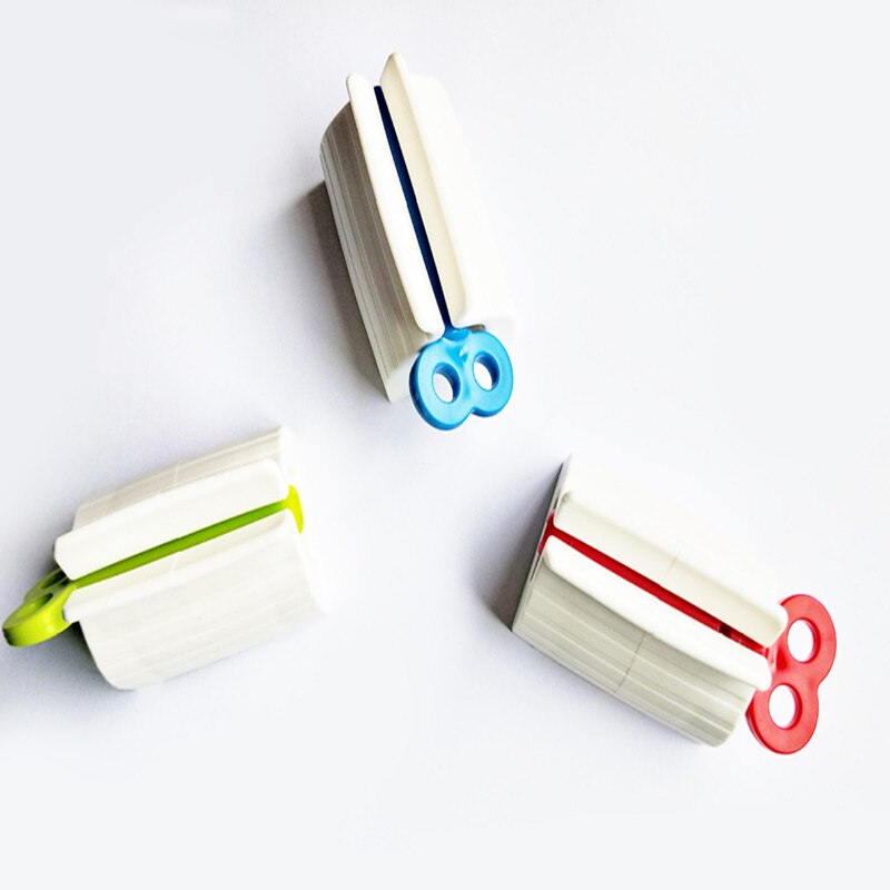 Toothpaste Roll Saitama (3 Colors)