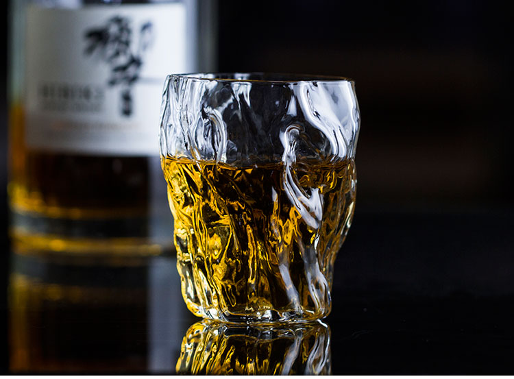 Whiskey Glass Ino