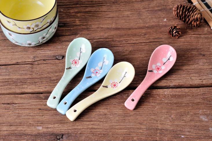 4 Bowls, 4 pairs of Chopsticks and 4 Spoons Set Mita (5 Colors)