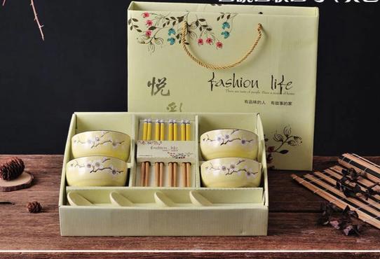 4 Bowls, 4 pairs of Chopsticks and 4 Spoons Set Mita (5 Colors)