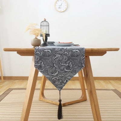 Table Runner Aino (3 Colors and 8 Sizes)