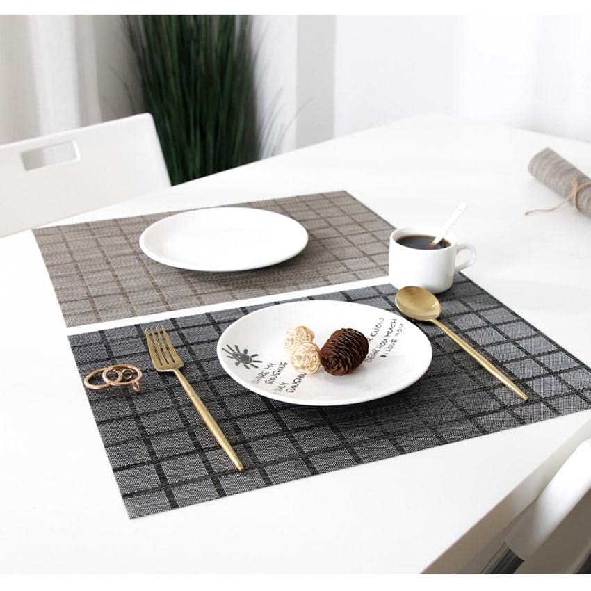 Table Mat Masako ( 2 colors and 2, 4 or 6 units)