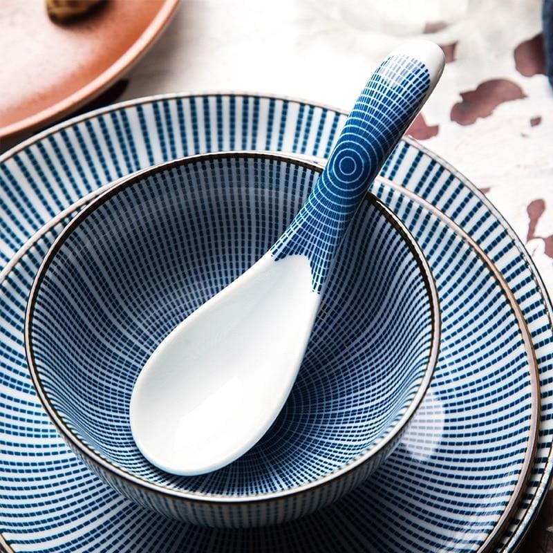 Tableware for 6 people Aki