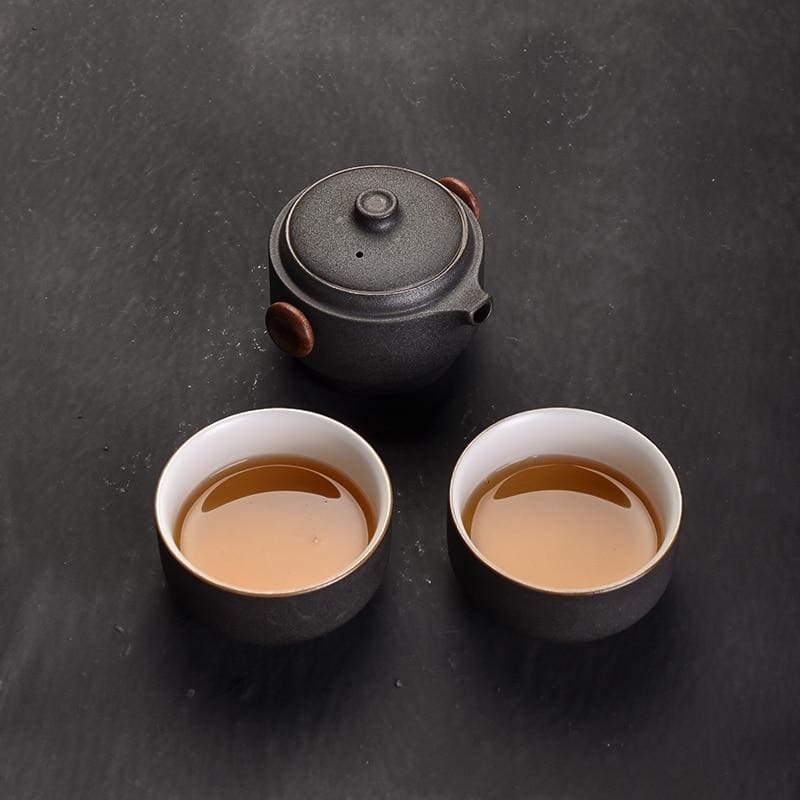 Teapot with 2 Teacups Travel Set Hitomi ( 3 colors)