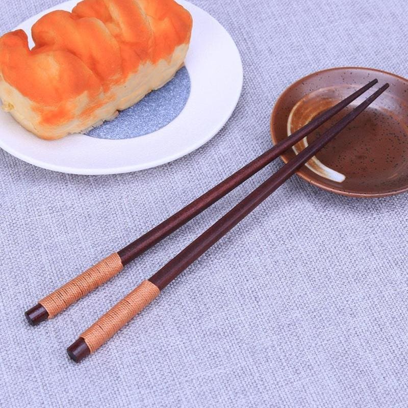 Wooden Chopsticks Tsu