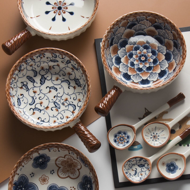 Sauce Bowl and Spoon Honshū